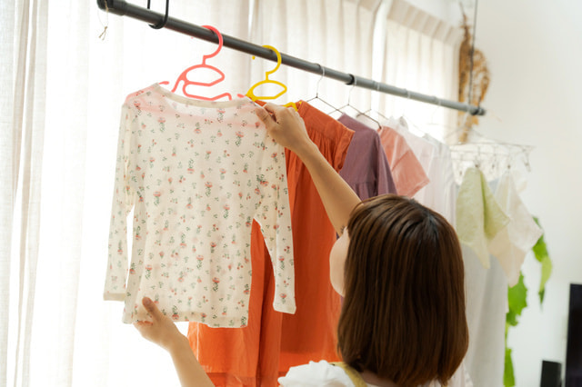 銀イオンを衣類にスプレーしてで花粉症対策